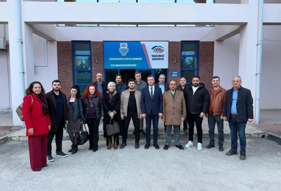 Yalova CHP  İl Başkanımız  İsmail Erdem Doğancı ve Yalova İl Yönetimi ile beraber  YASKİ Birlik Başkanımız Cem İnci'ye m...